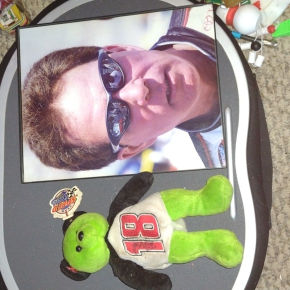 NASCAR Autograph and framed picture - Picture 1 of 3